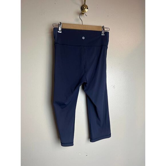 Lululemon Squad Goals Crop (17") Midnight Navy Sz. 6 - Picture 5 of 7